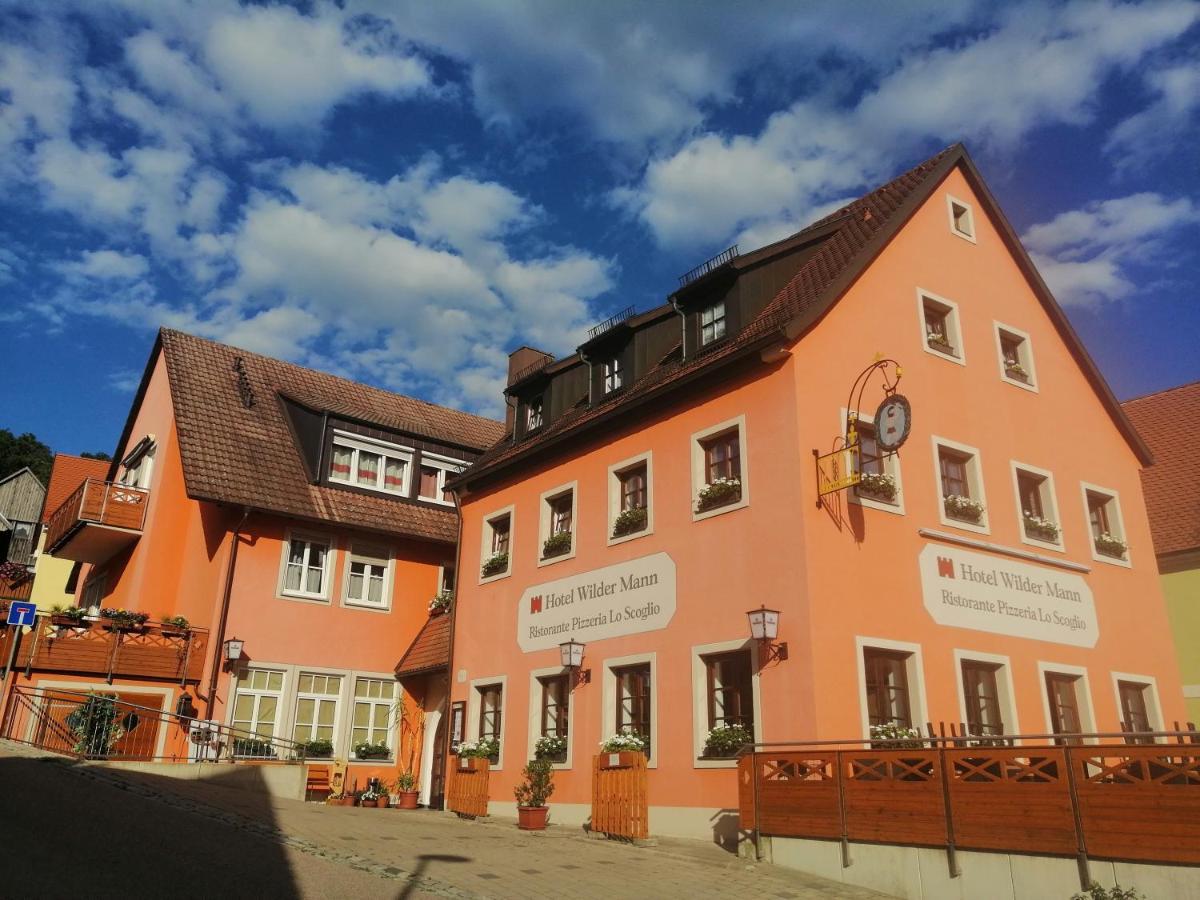 Hotel Wilder Mann Feuchtwangen Exterior foto
