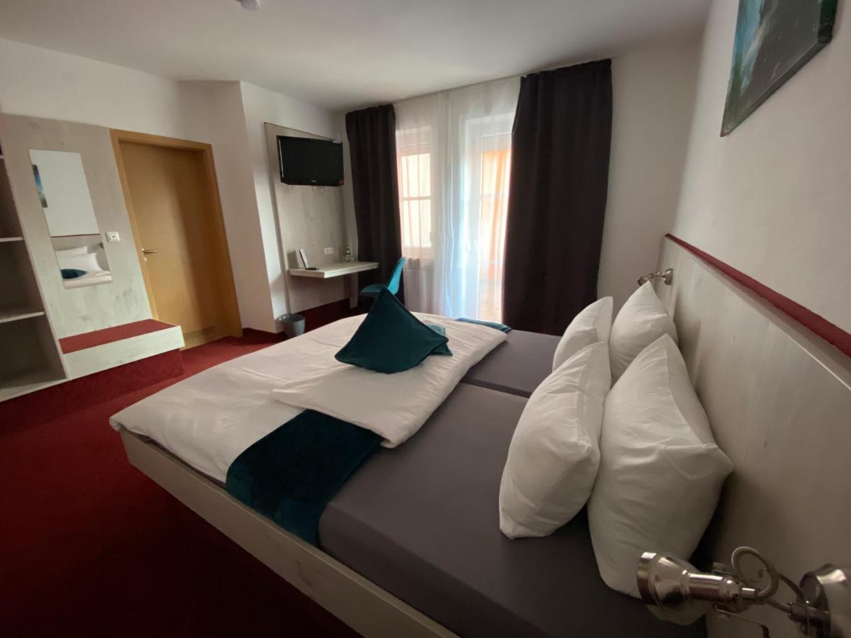 Hotel Wilder Mann Feuchtwangen Exterior foto